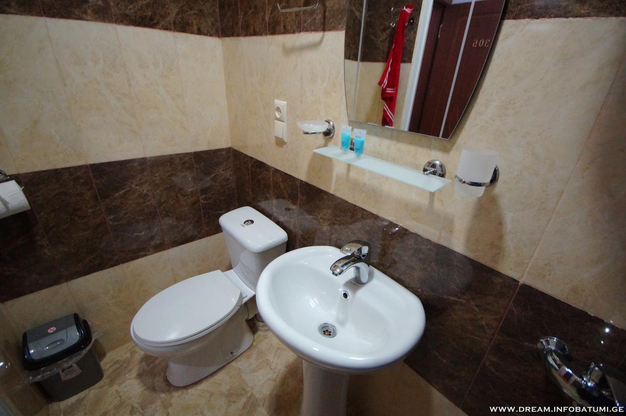 Dream Hotel Batumi Eksteriør billede